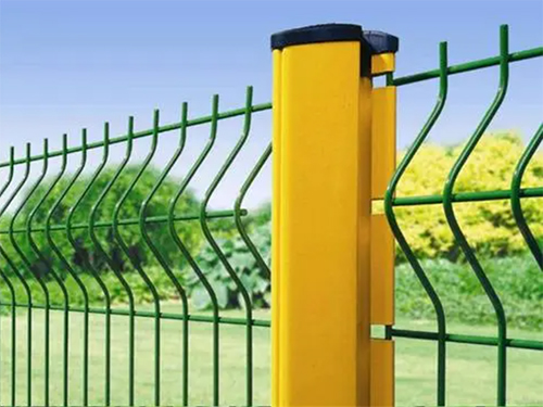 桃型柱護(hù)欄網(wǎng)